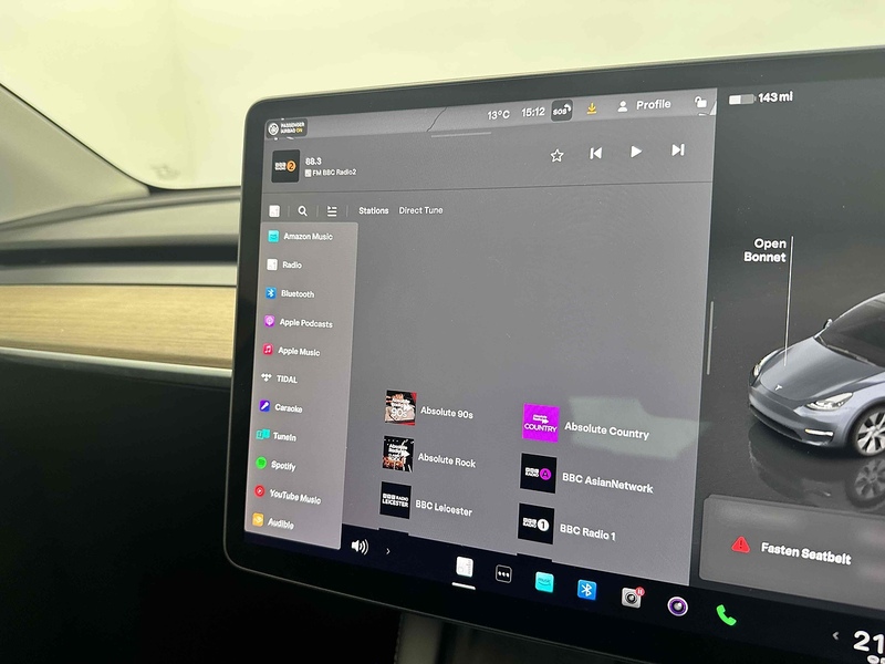 Tesla Model Y Long Range - U1880