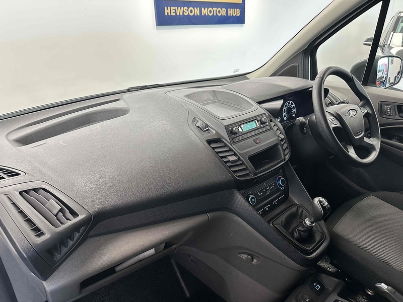 Ford Transit Connect 200 EcoBoost Leader - U1886