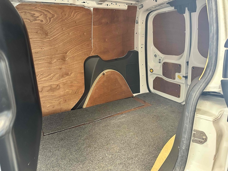 Ford Transit Connect 200 EcoBoost Leader - U1886