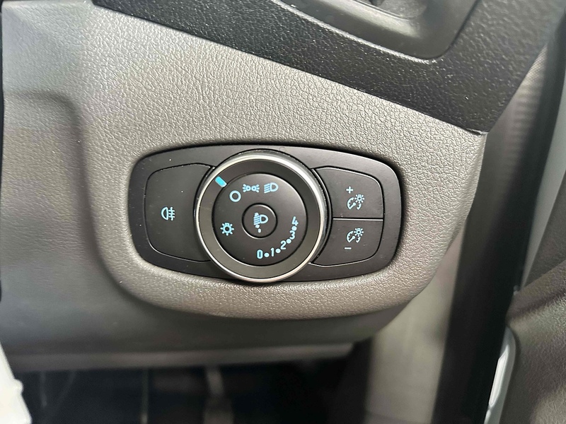 Ford Transit Connect 200 EcoBoost Leader - U1886