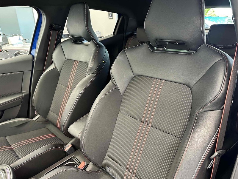 Renault Clio E-TECH RS Line - U1887