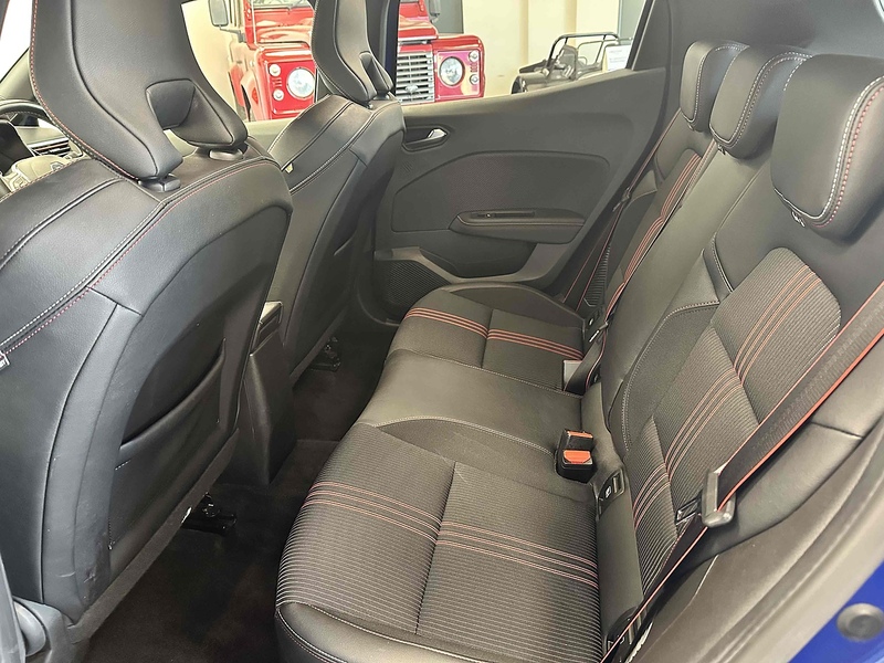 Renault Clio E-TECH RS Line - U1887