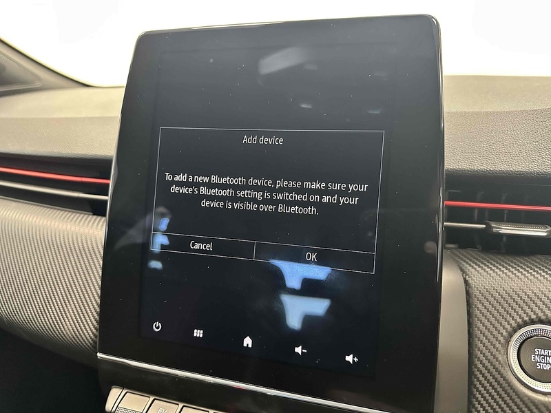 Renault Clio E-TECH RS Line - U1887