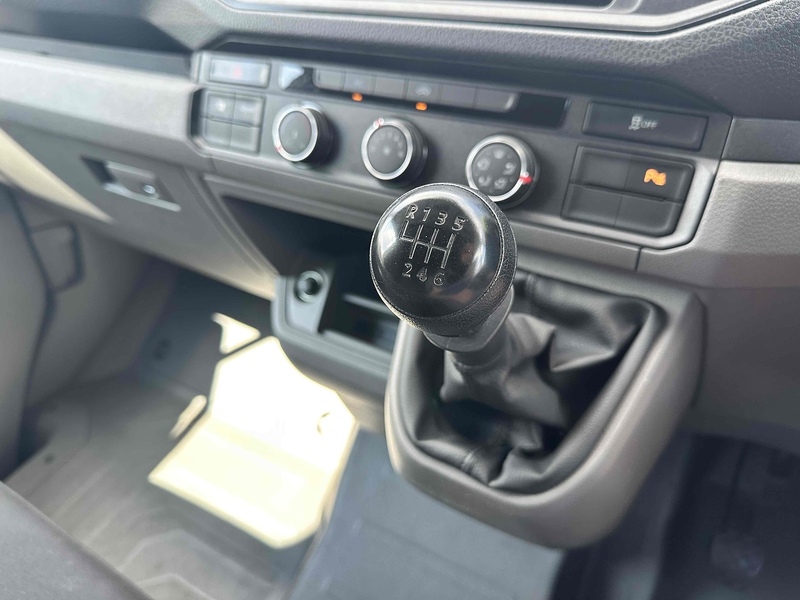 Volkswagen Crafter TDI CR35 Trendline - U1890