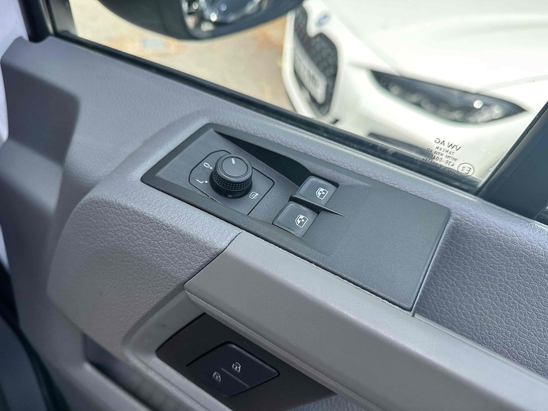 Volkswagen Crafter TDI CR35 Trendline - U1890