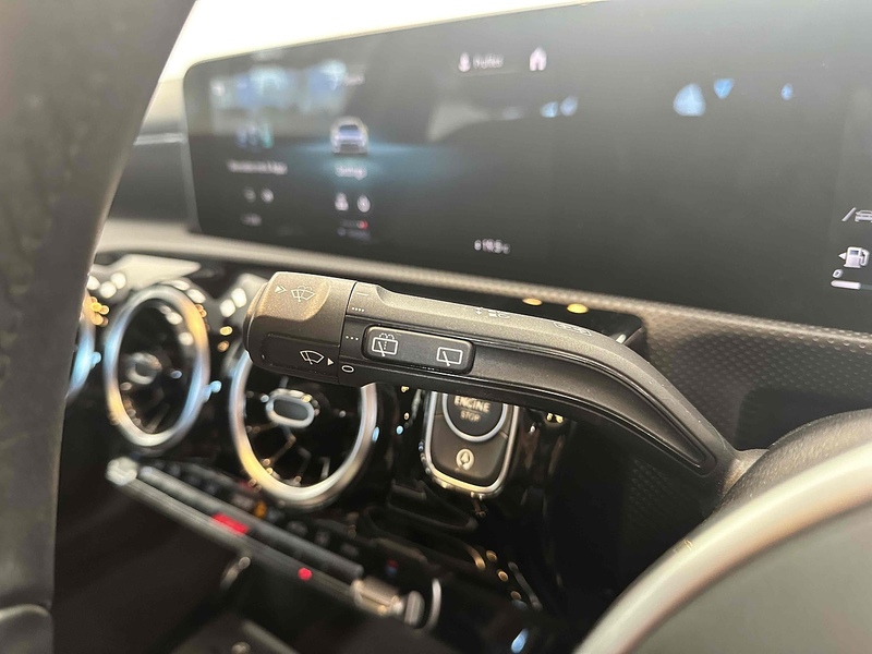 Mercedes-Benz A Class A180 Sport - U1902