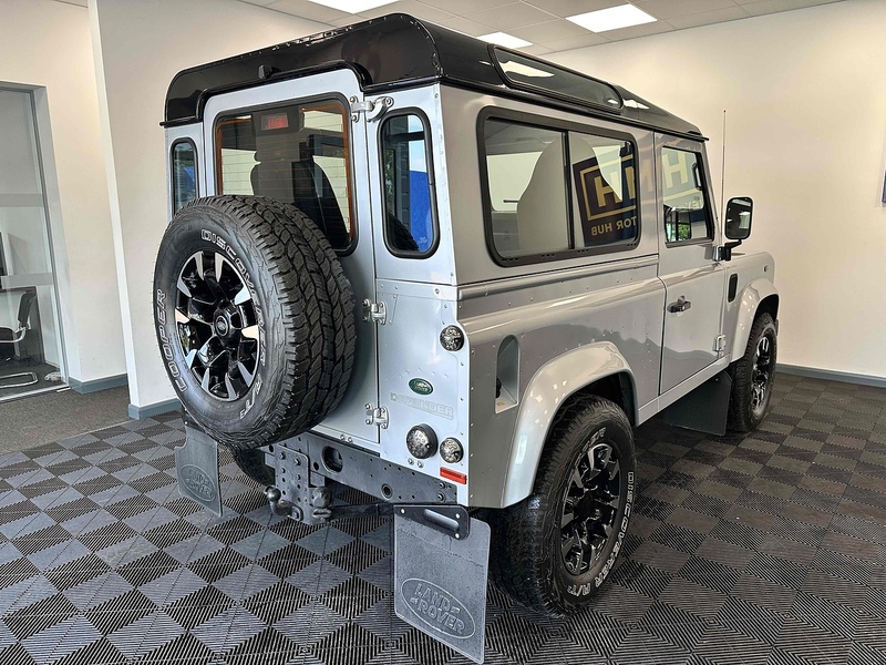 Land Rover Defender 90 Xs Station Wagon - U1903