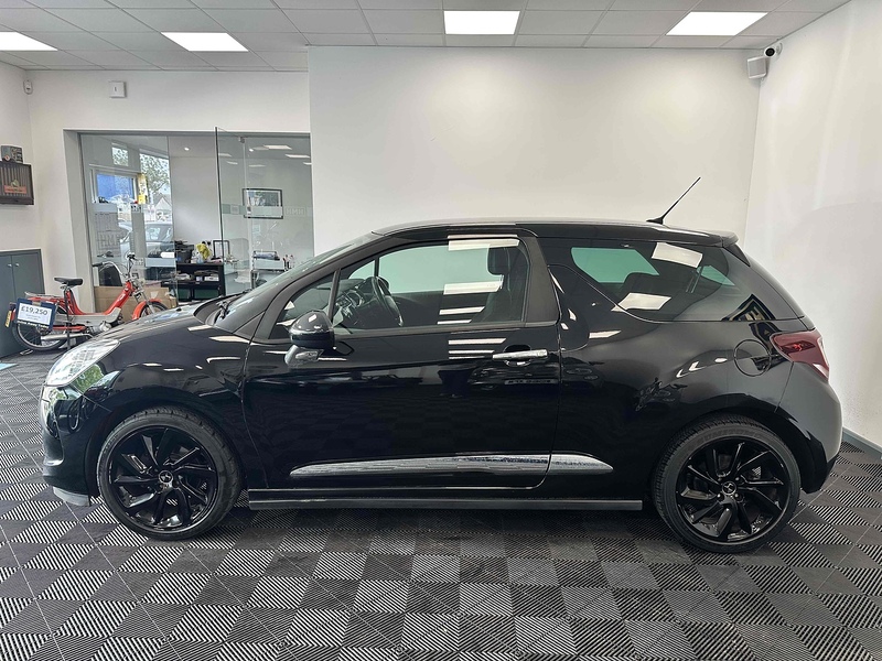 DS AUTOMOBILES DS 3 BlueHDi DStyle Nav - U1904