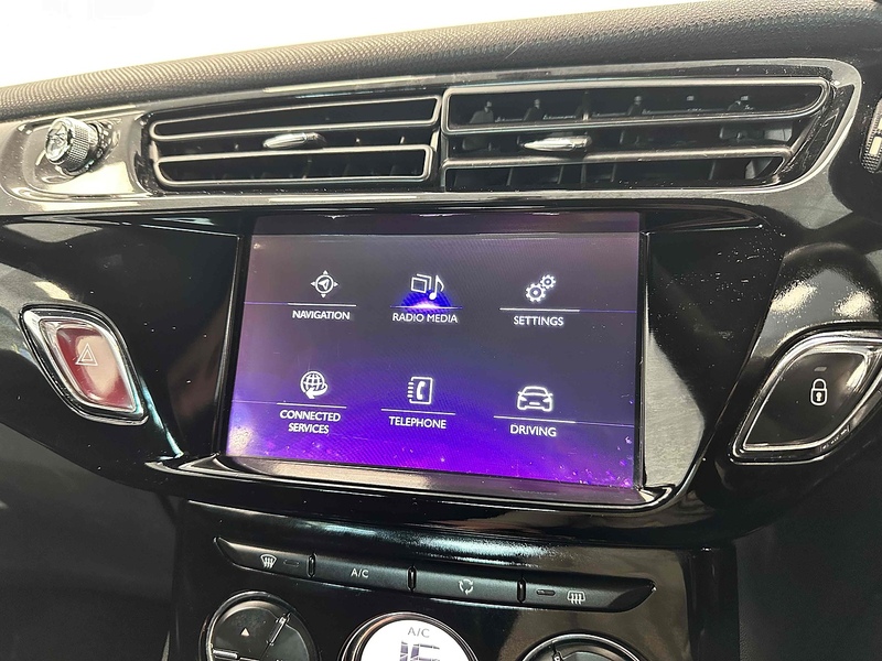 DS AUTOMOBILES DS 3 BlueHDi DStyle Nav - U1904