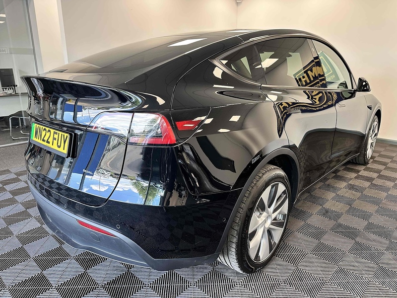 Tesla Model Y Long Range - U1906