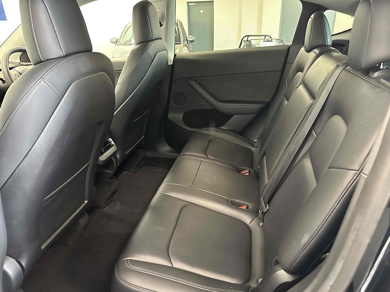 Tesla Model Y Long Range - U1906