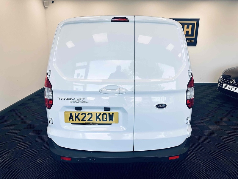 Ford Transit Courier EcoBoost Limited - U1910