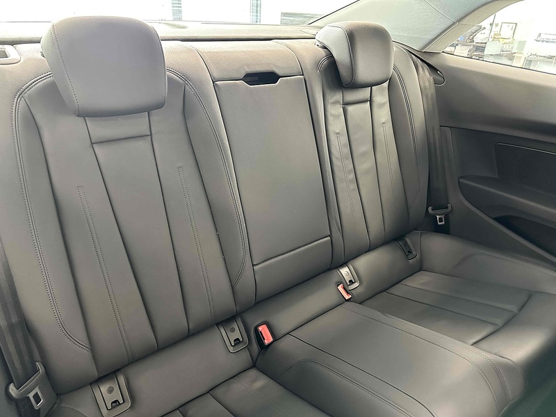 Audi A5 TFSI Sport - U1912