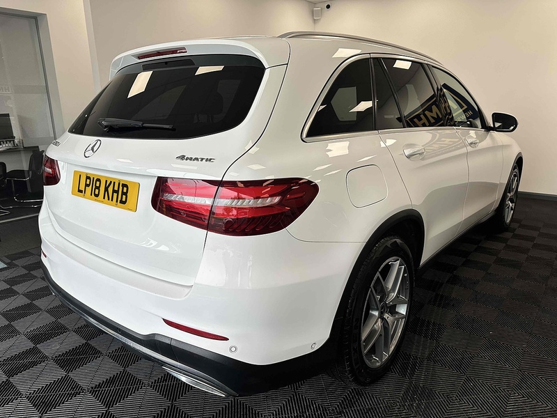 Mercedes-Benz GLC GLC220d AMG Line - U1914