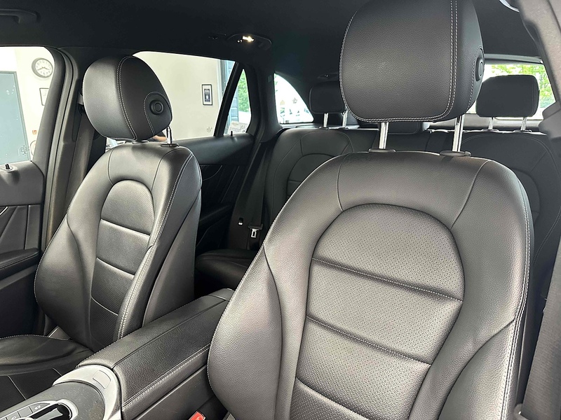 Mercedes-Benz GLC GLC220d AMG Line - U1914