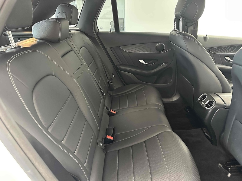 Mercedes-Benz GLC GLC220d AMG Line - U1914