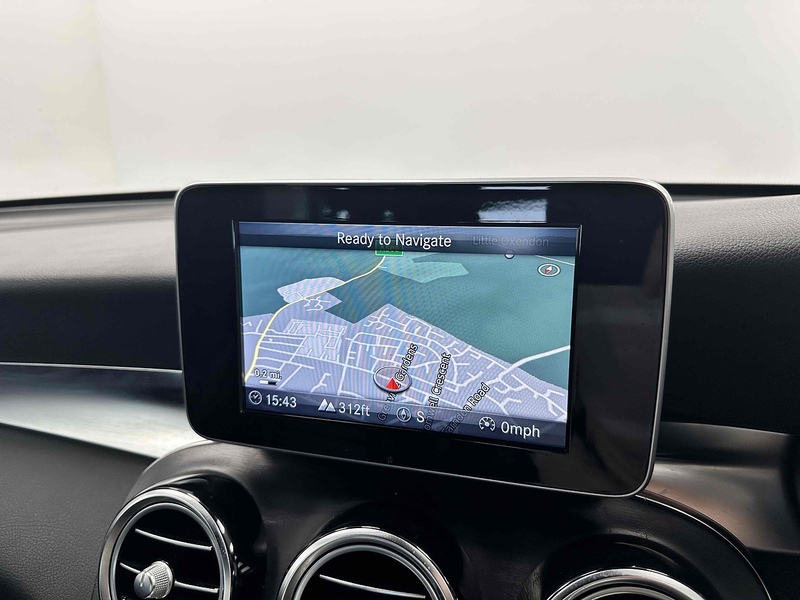 Mercedes-Benz GLC GLC220d AMG Line - U1914