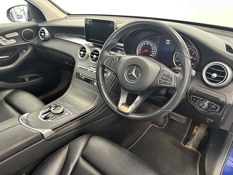 Mercedes-Benz GLC GLC220d Sport - U1917