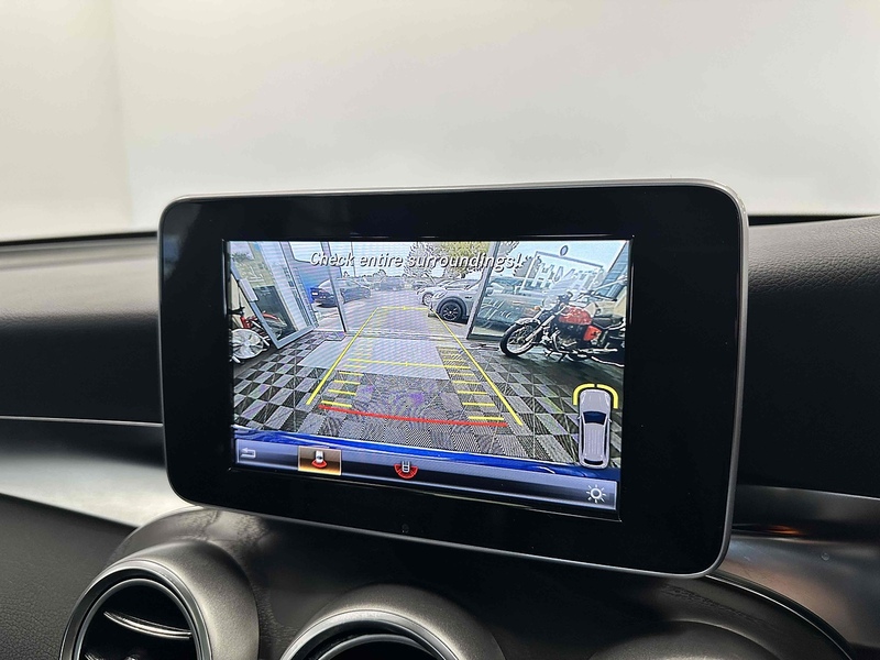 Mercedes-Benz GLC GLC220d Sport - U1917