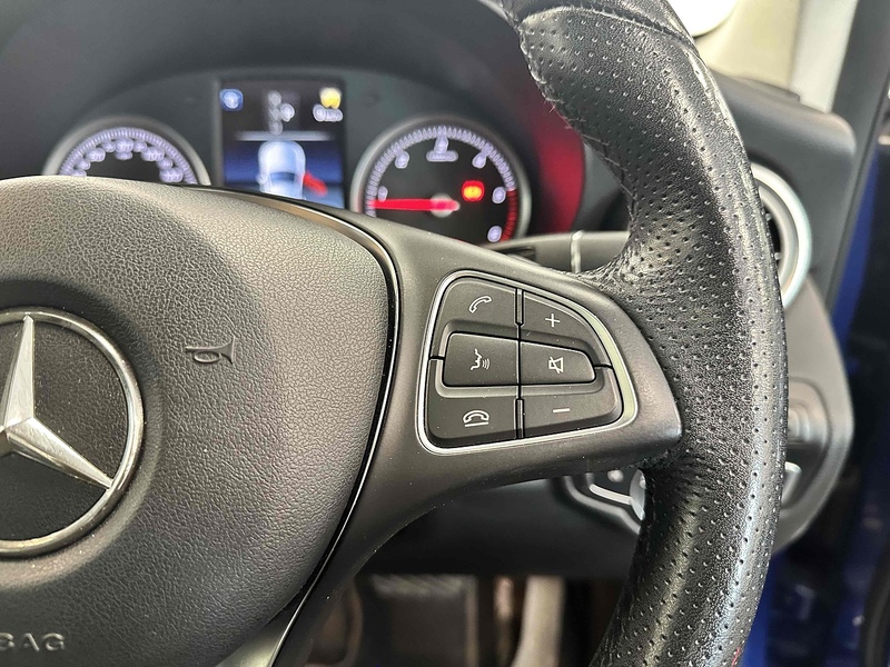 Mercedes-Benz GLC GLC220d Sport - U1917