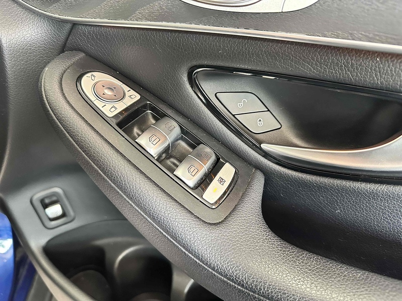 Mercedes-Benz GLC GLC220d Sport - U1917