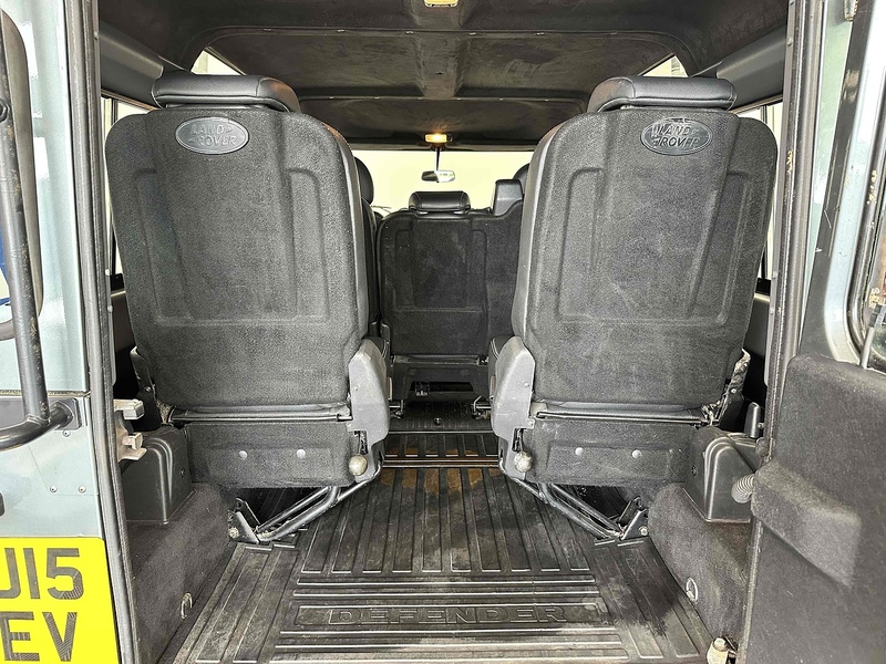 Land Rover Defender 110 TDCi XS - U1918