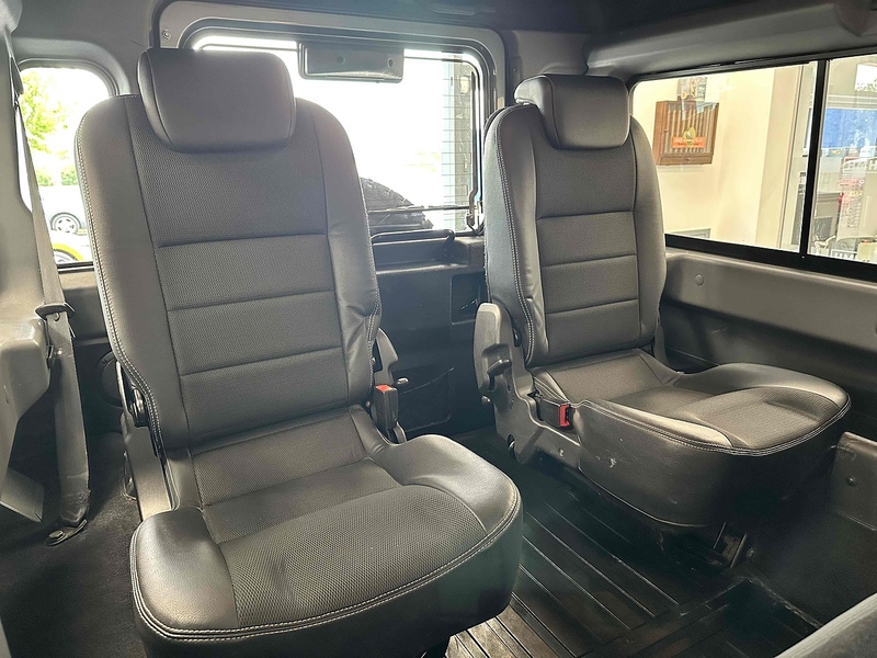 Land Rover Defender 110 TDCi XS - U1918