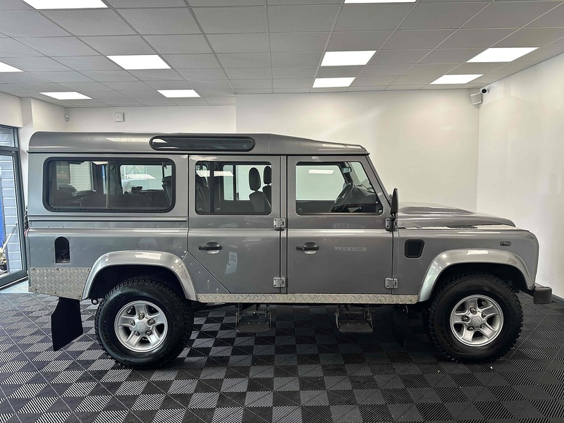 Land Rover Defender 110 TDCi XS - U1919