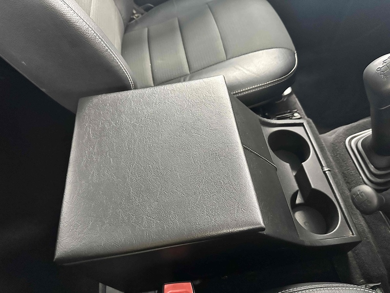 Land Rover Defender 110 TDCi XS - U1919