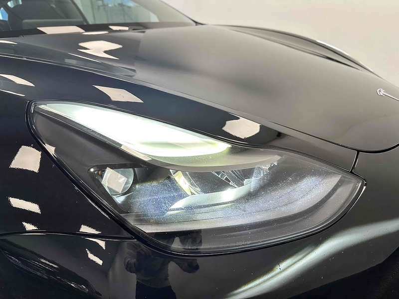 Tesla Model 3 Standard Range Plus - U1920