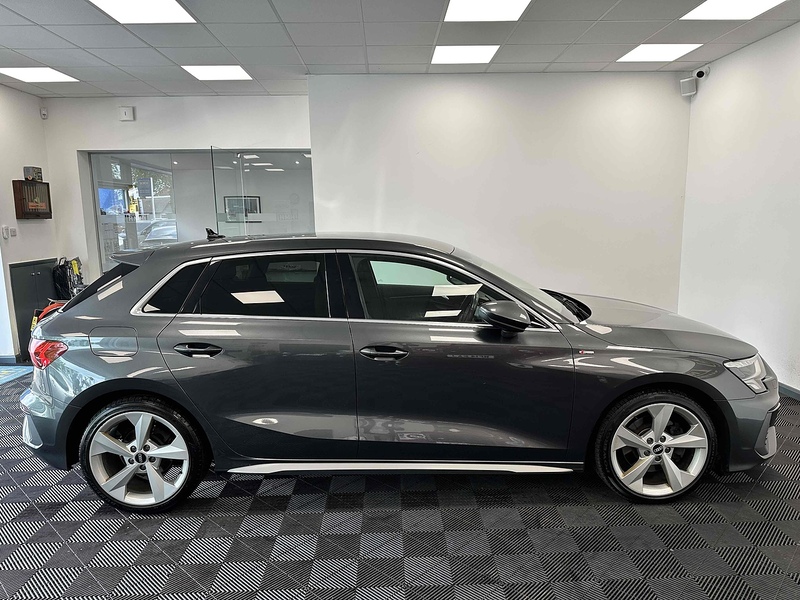 Audi A3 TFSI S line - U1923