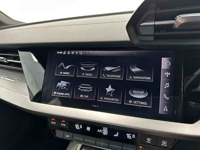 Audi A3 TFSI S line - U1923