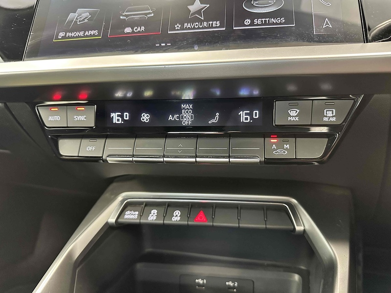 Audi A3 TFSI S line - U1923