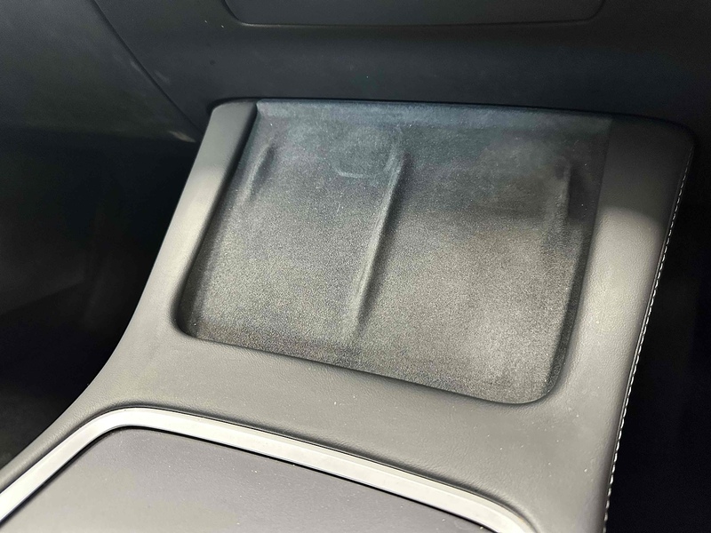 Tesla Model 3 Standard Range Plus - U1924