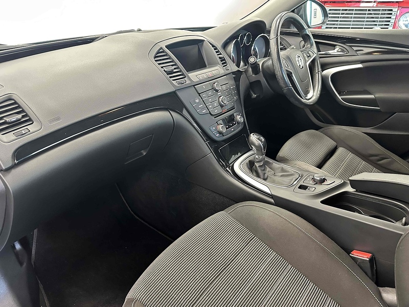 Vauxhall Insignia CDTi ecoFLEX SRi Nav - U1933