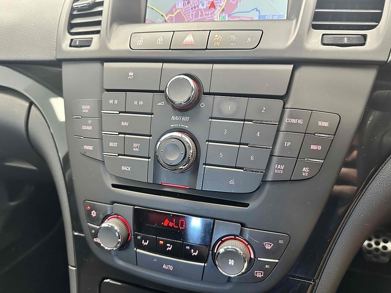 Vauxhall Insignia CDTi ecoFLEX SRi Nav - U1933