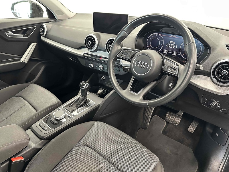 Audi Q2 TFSI CoD Sport - U1935