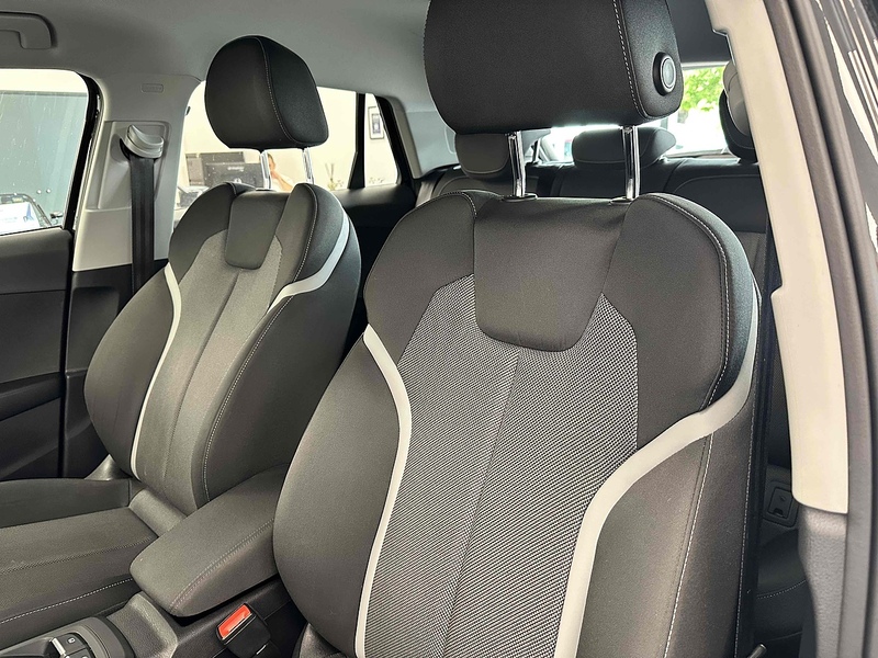 Audi Q2 TFSI CoD Sport - U1935