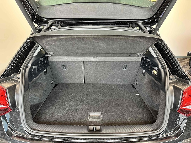 Audi Q2 TFSI CoD Sport - U1935