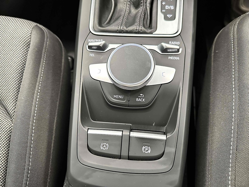 Audi Q2 TFSI CoD Sport - U1935