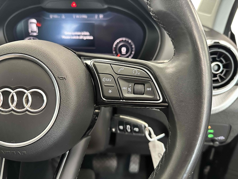 Audi Q2 TFSI CoD Sport - U1935