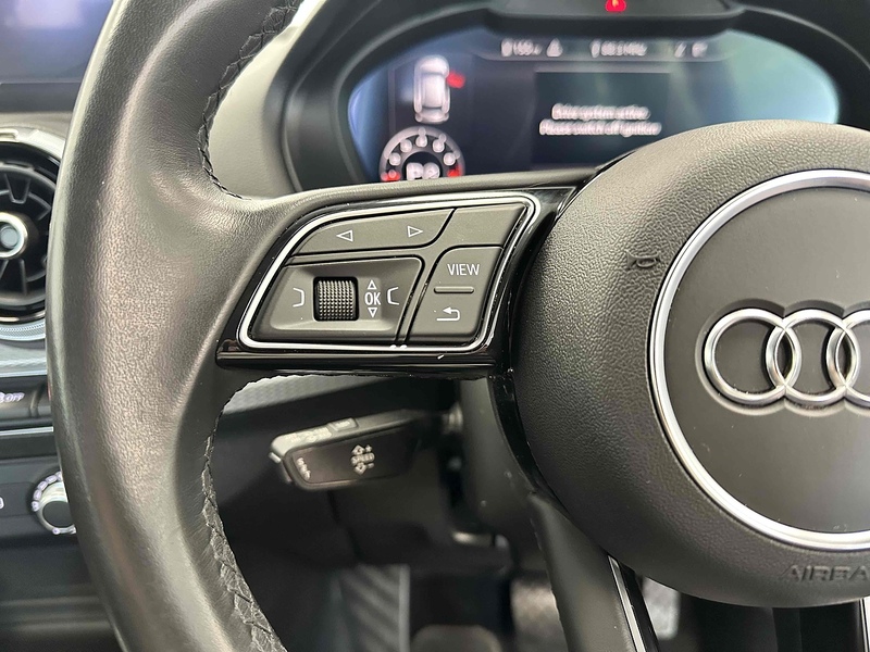 Audi Q2 TFSI CoD Sport - U1935