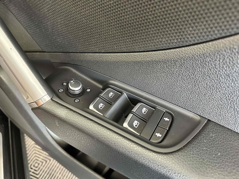 Audi Q2 TFSI CoD Sport - U1935