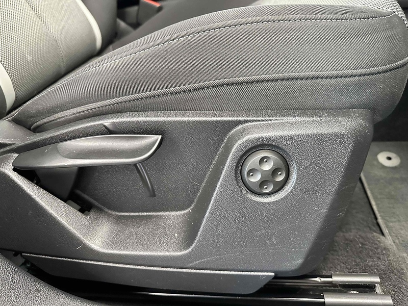 Audi Q2 TFSI CoD Sport - U1935