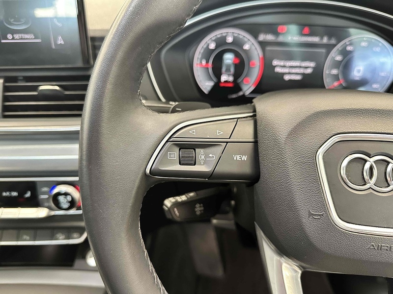 Audi Q5 TDI Sport - U1937