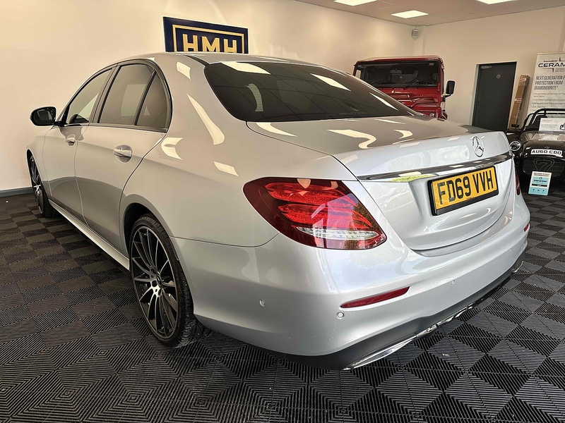 Mercedes-Benz E Class E220d AMG Line Night Edition - U1941