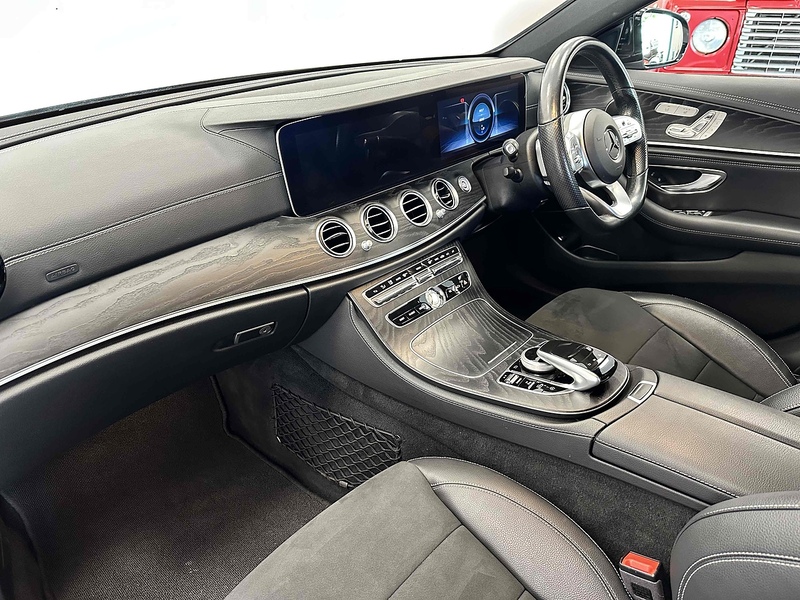 Mercedes-Benz E Class E220d AMG Line Night Edition - U1941