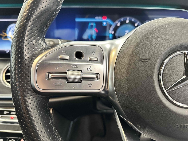 Mercedes-Benz E Class E220d AMG Line Night Edition - U1941