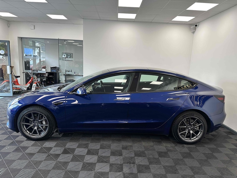 Tesla Model 3 Long Range - U1942