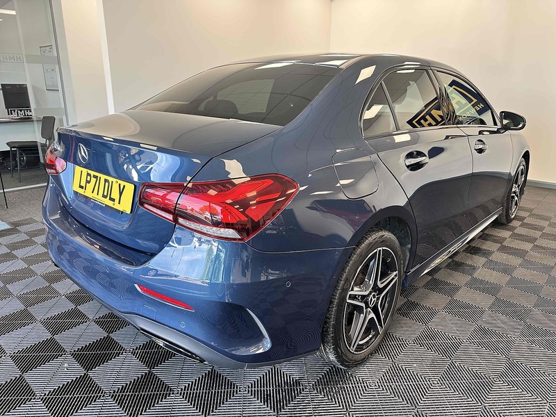 Mercedes-Benz A Class A250e AMG Line Edition - U1943
